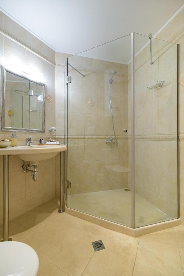 Suncity Apartment Varna Top Center Buitenkant foto
