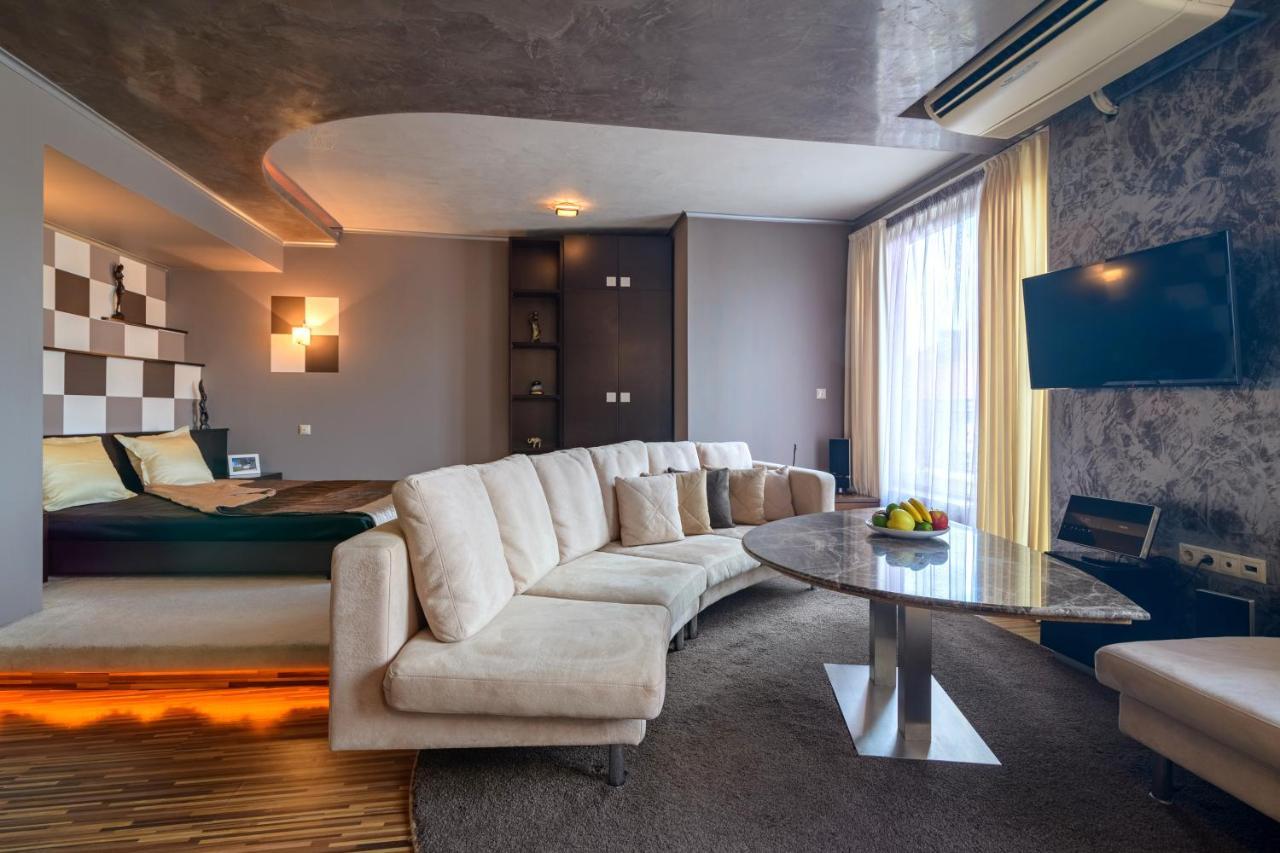 Suncity Apartment Varna Top Center Buitenkant foto